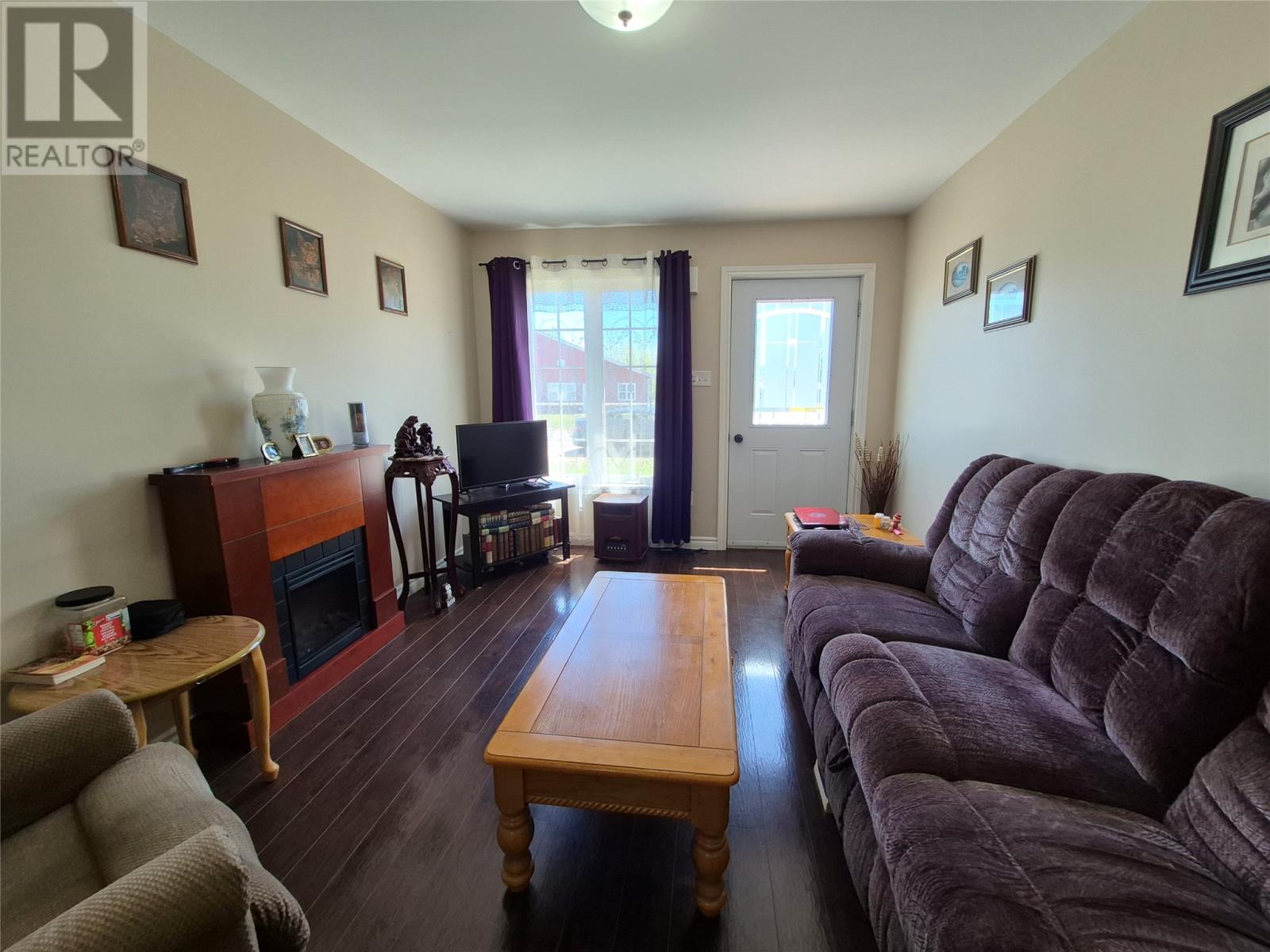 4 A/B Budgells Road - 4