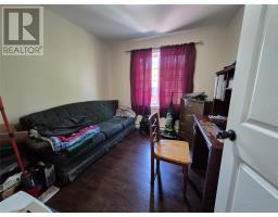 4 A/B Budgells Road thumbnail 13