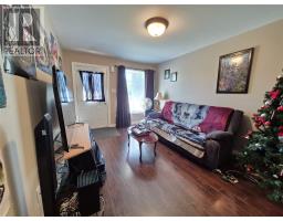 4 A/B Budgells Road thumbnail 27