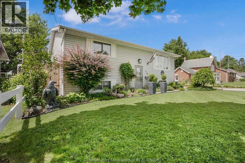 210 Chatham STREET North - 25