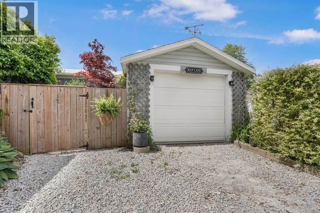 210 Chatham STREET North - 28