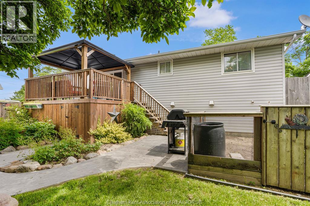 210 Chatham STREET North - 33