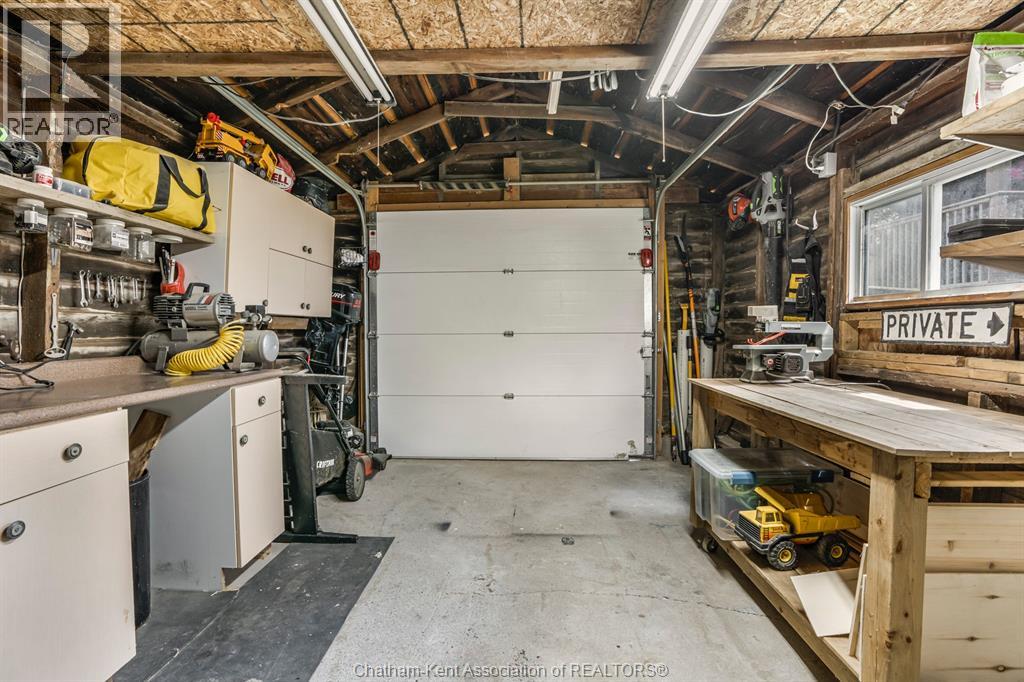 210 Chatham STREET North - 38