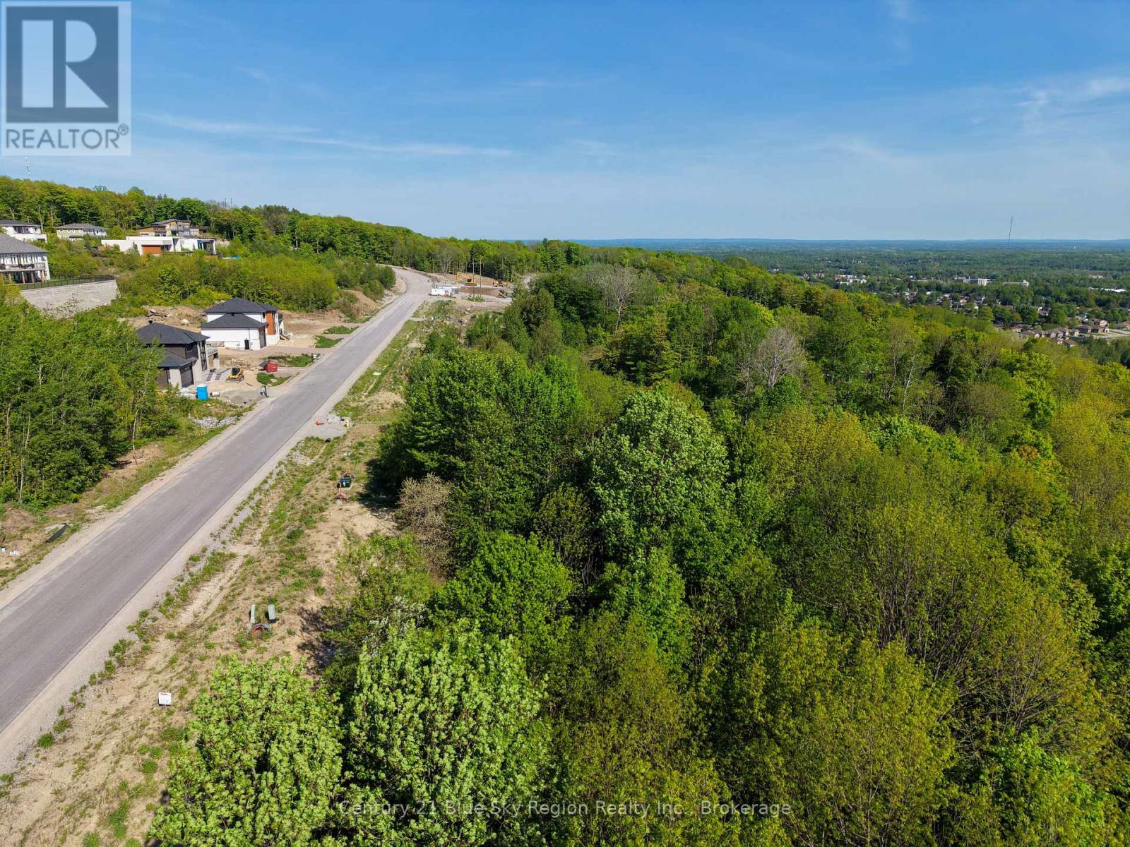66 KENRETA DRIVE
