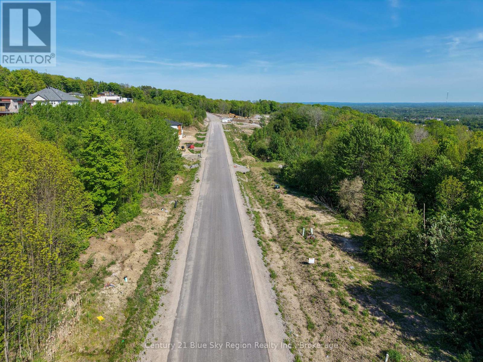 66 KENRETA DRIVE