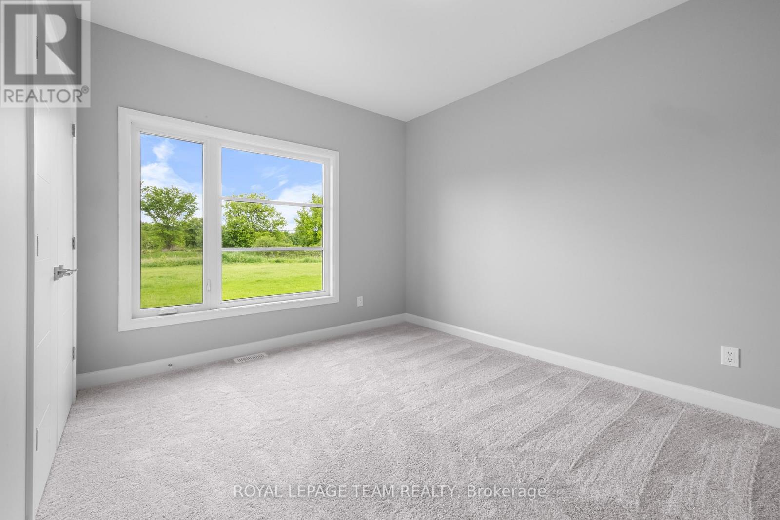465 PIONEER ROAD - 18