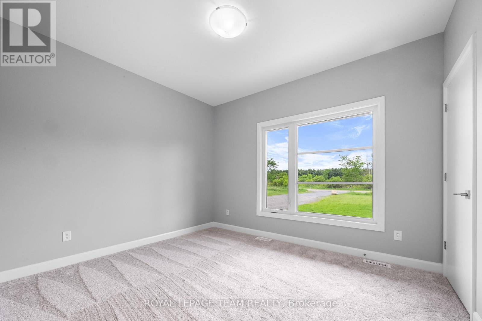 465 PIONEER ROAD - 21