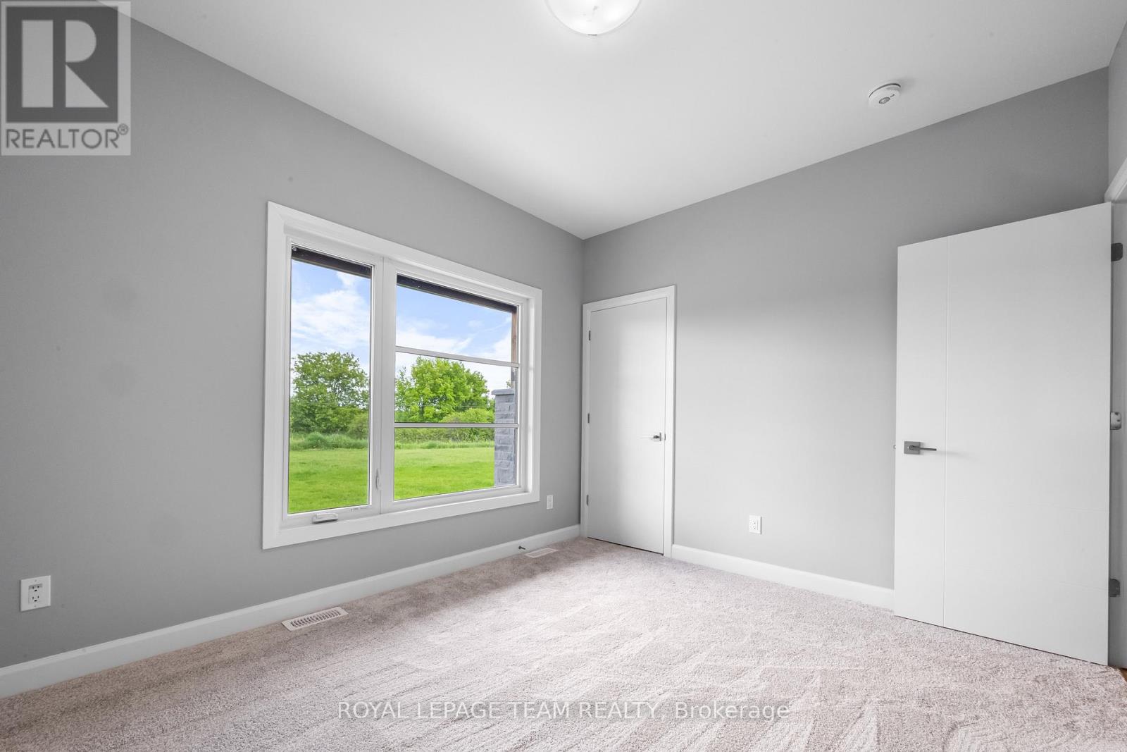 465 PIONEER ROAD - 22