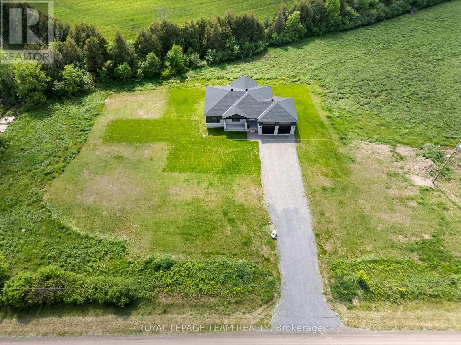 465 PIONEER ROAD - 5