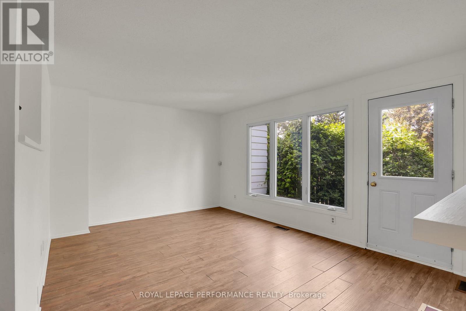 3 Bed, 2 Bath House for Sale in Ottawa – 10 – 3342 SOUTHGATE ROAD, Ottawa – MLS# X13451450 - Image 9