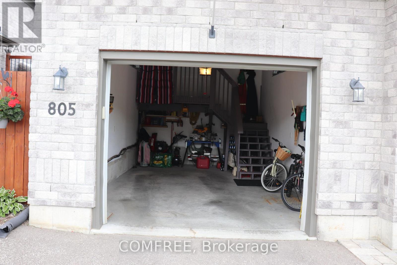 805 LEES AVENUE - 4