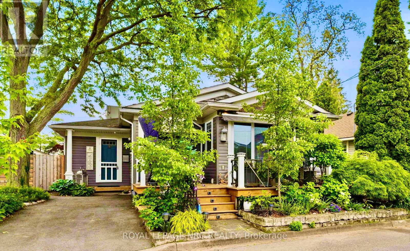 11 PEEL STREET - 1