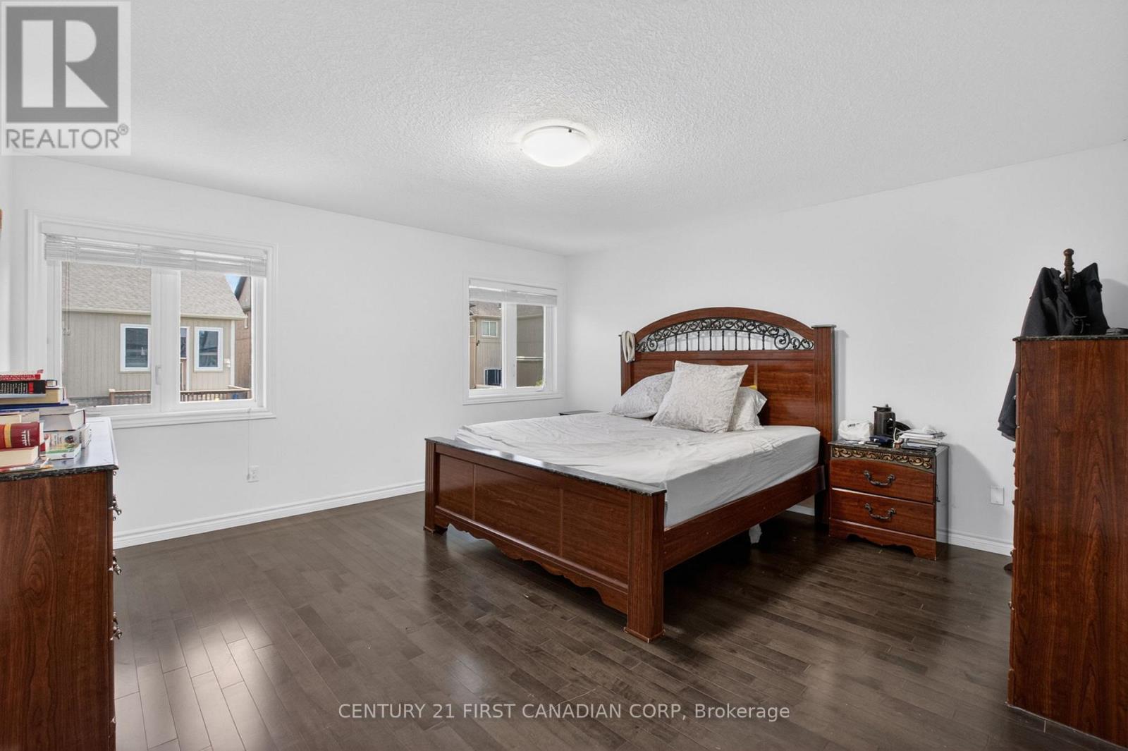 697 KILLARNEY ROAD - 15