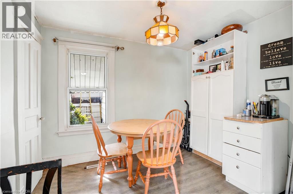 276 ROXBOROUGH Avenue - 21