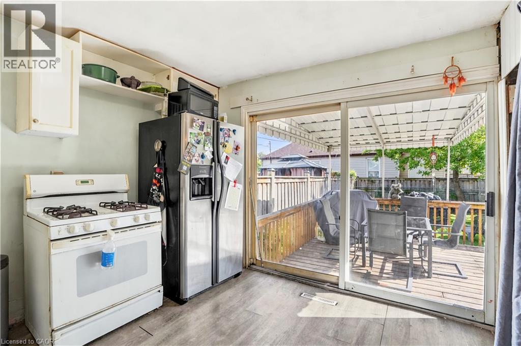 276 ROXBOROUGH Avenue - 19