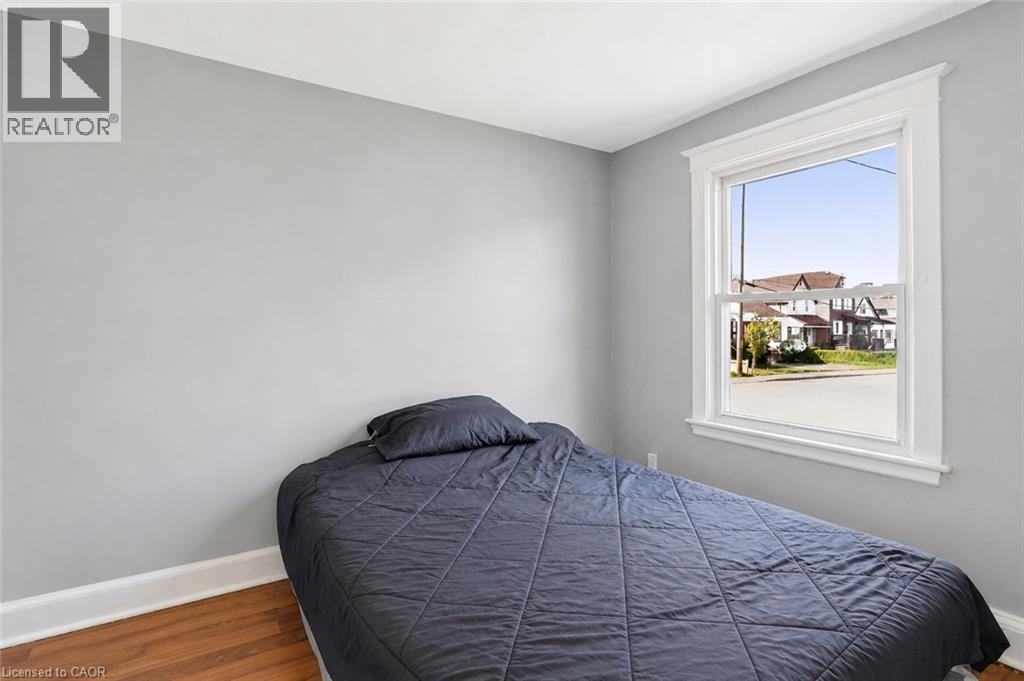 276 ROXBOROUGH Avenue - 9