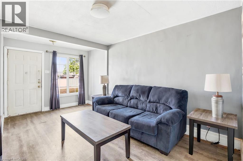 276 ROXBOROUGH Avenue - 8