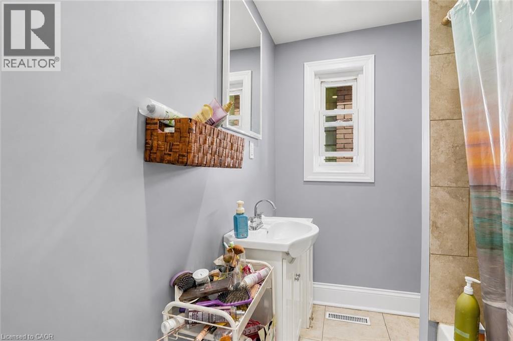 276 ROXBOROUGH Avenue - 14