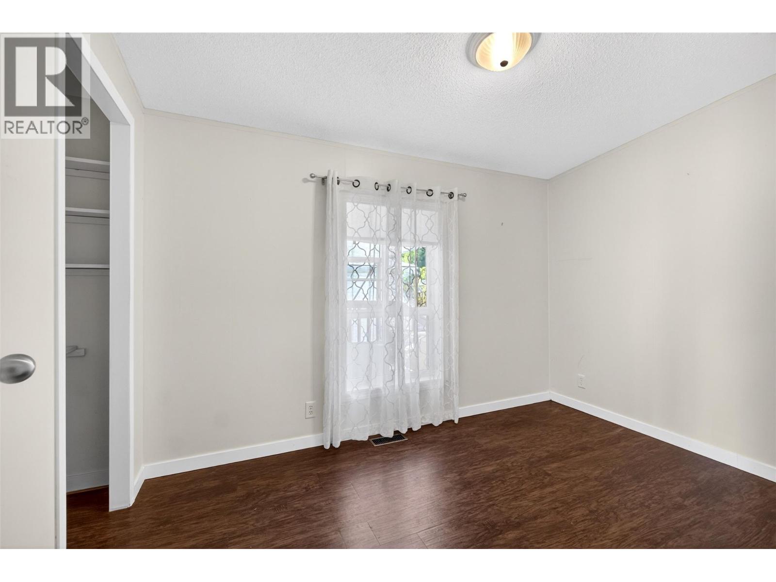 #23 1885 Tappen Notch Hill Road - 38