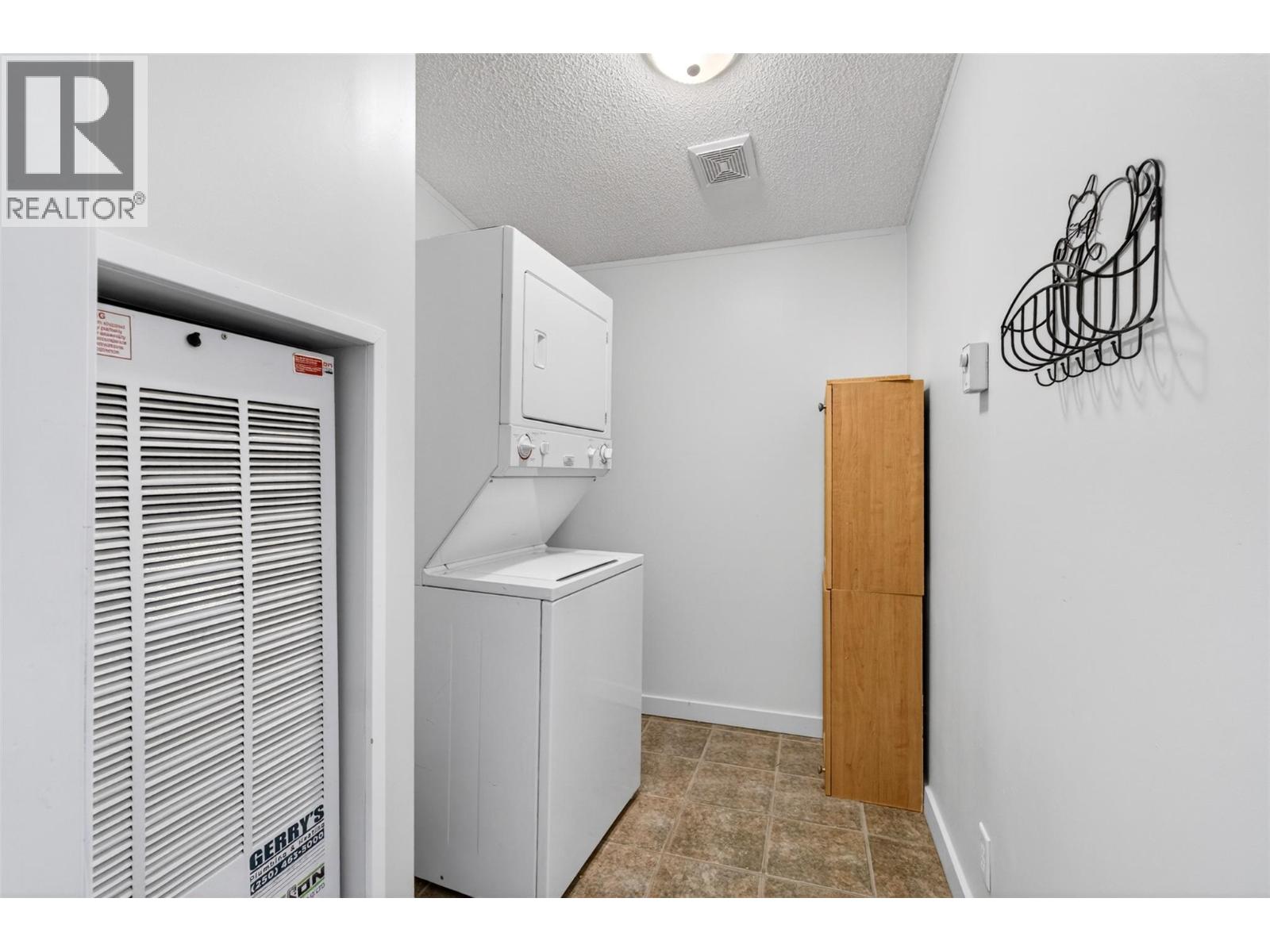 #23 1885 Tappen Notch Hill Road - 42