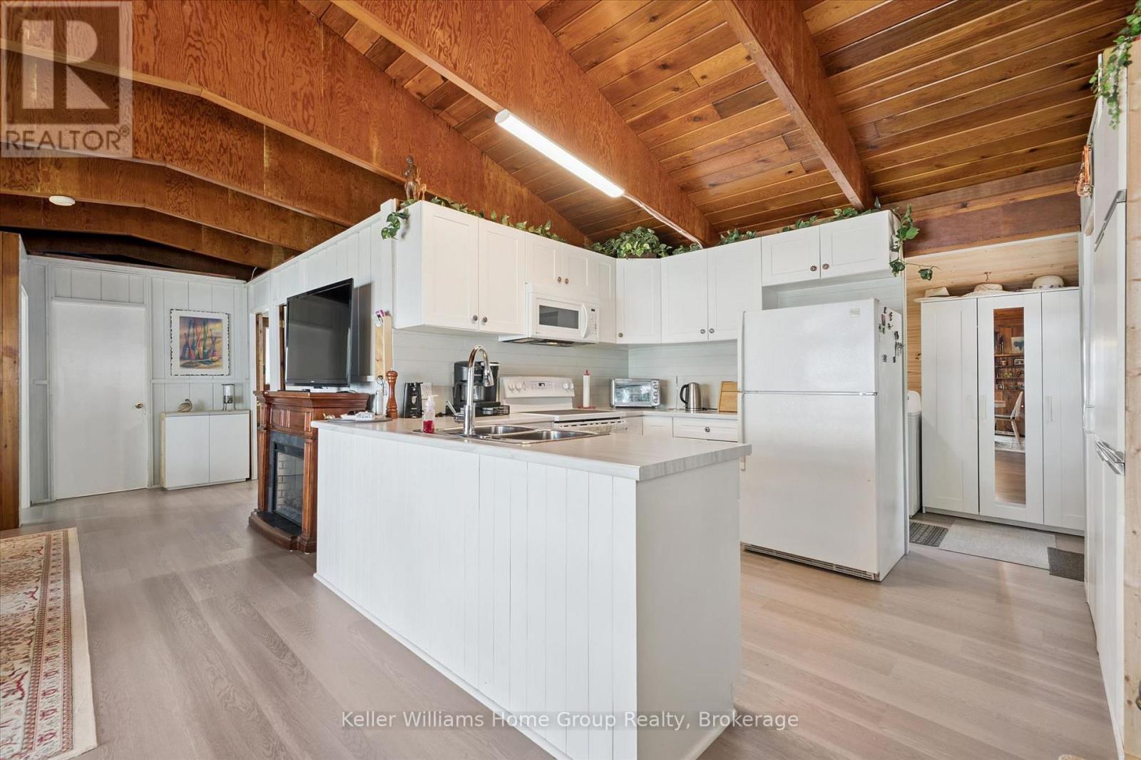 115 FIRST STREET - Image 6