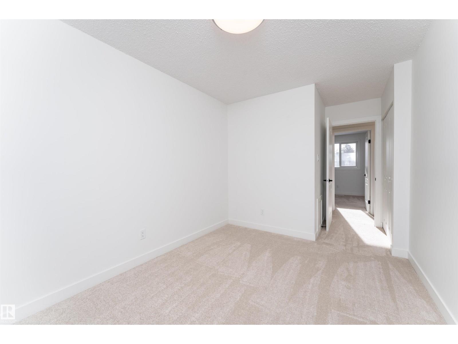 3108 142 AV NW - 20