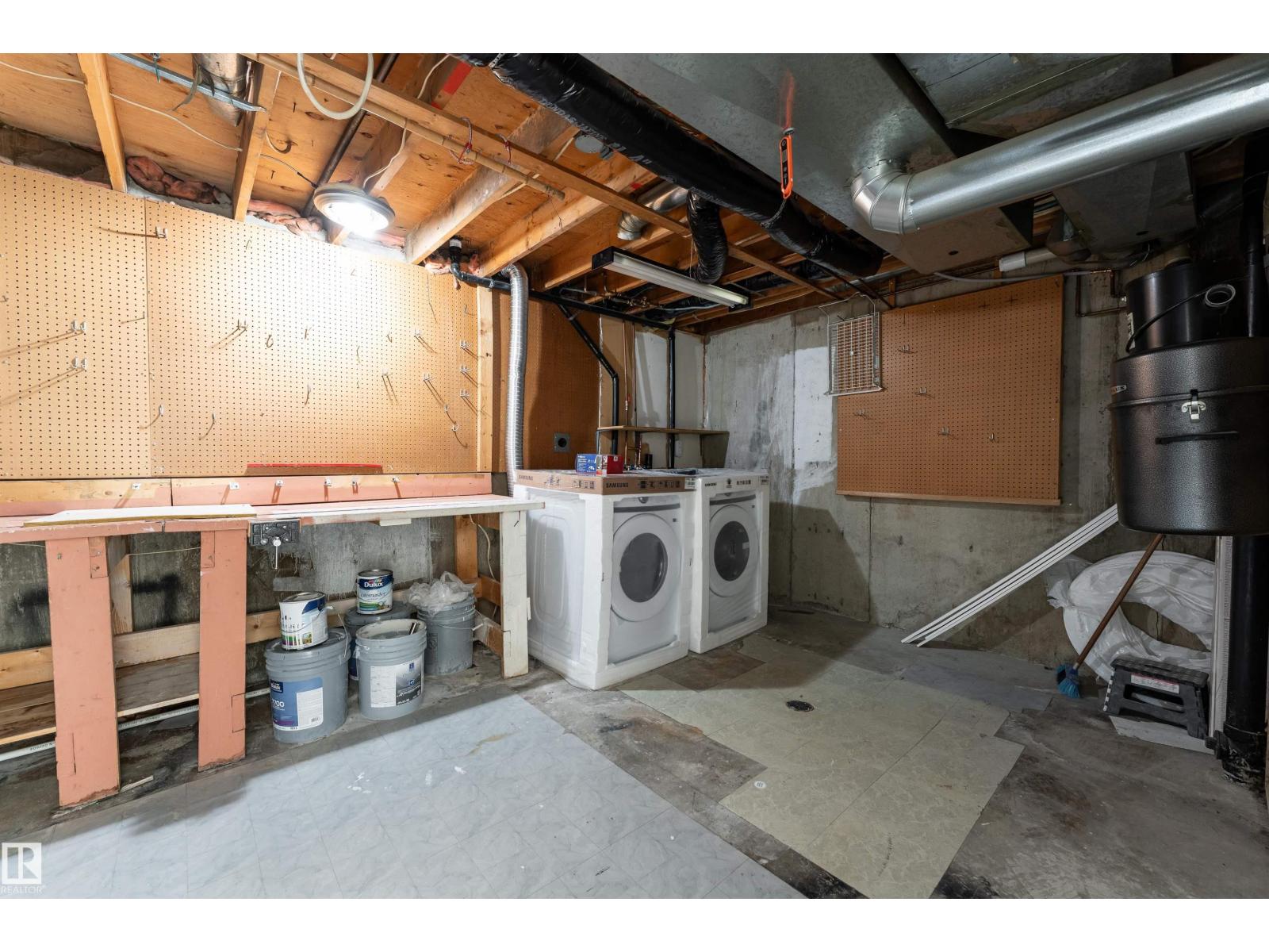 3108 142 AV NW - 29