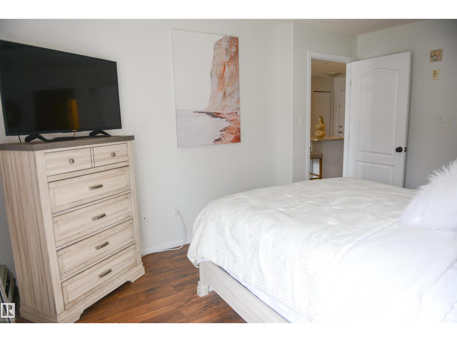 #114 155 EDWARDS DR SW - 15