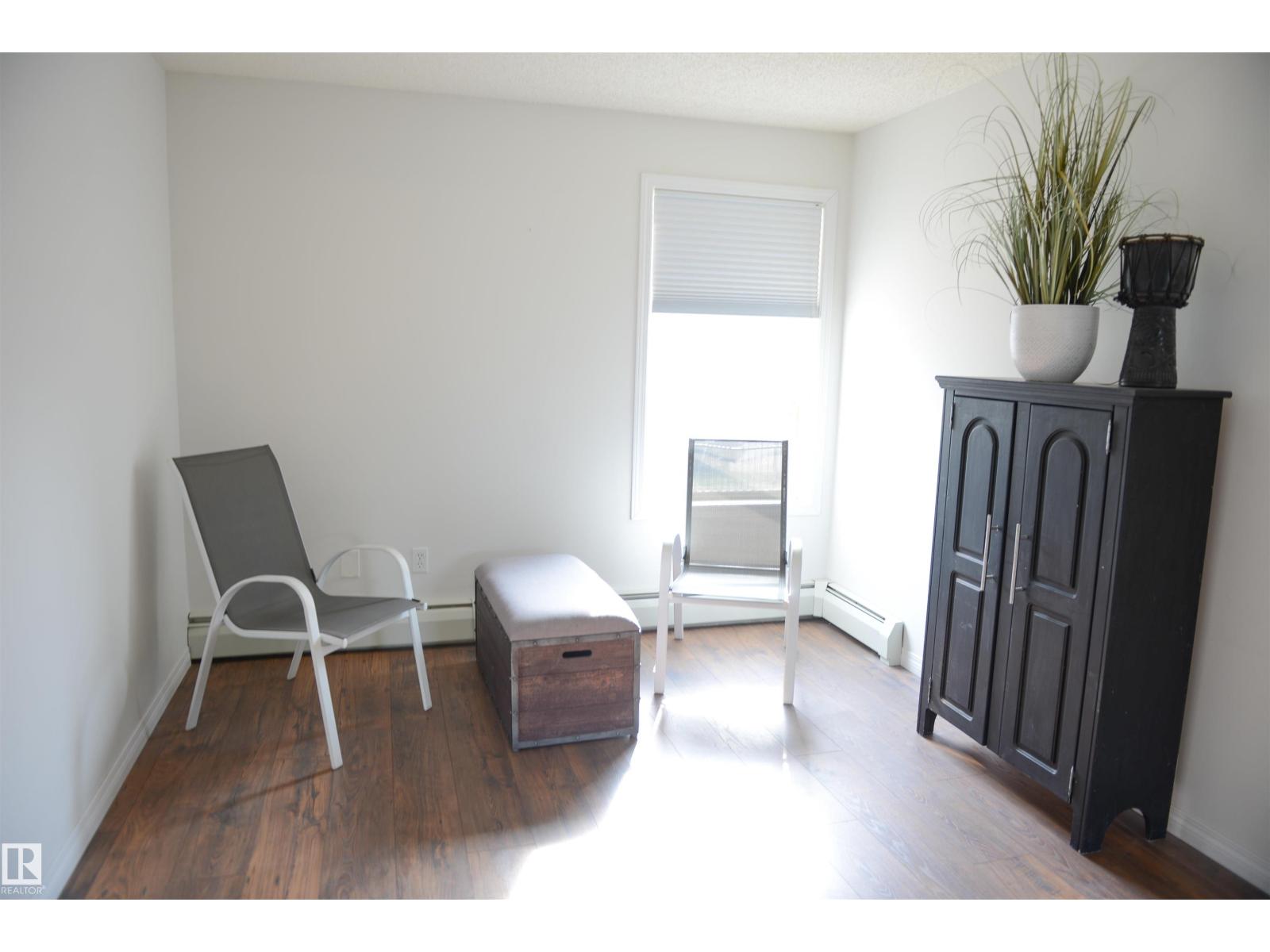 #114 155 EDWARDS DR SW - 17