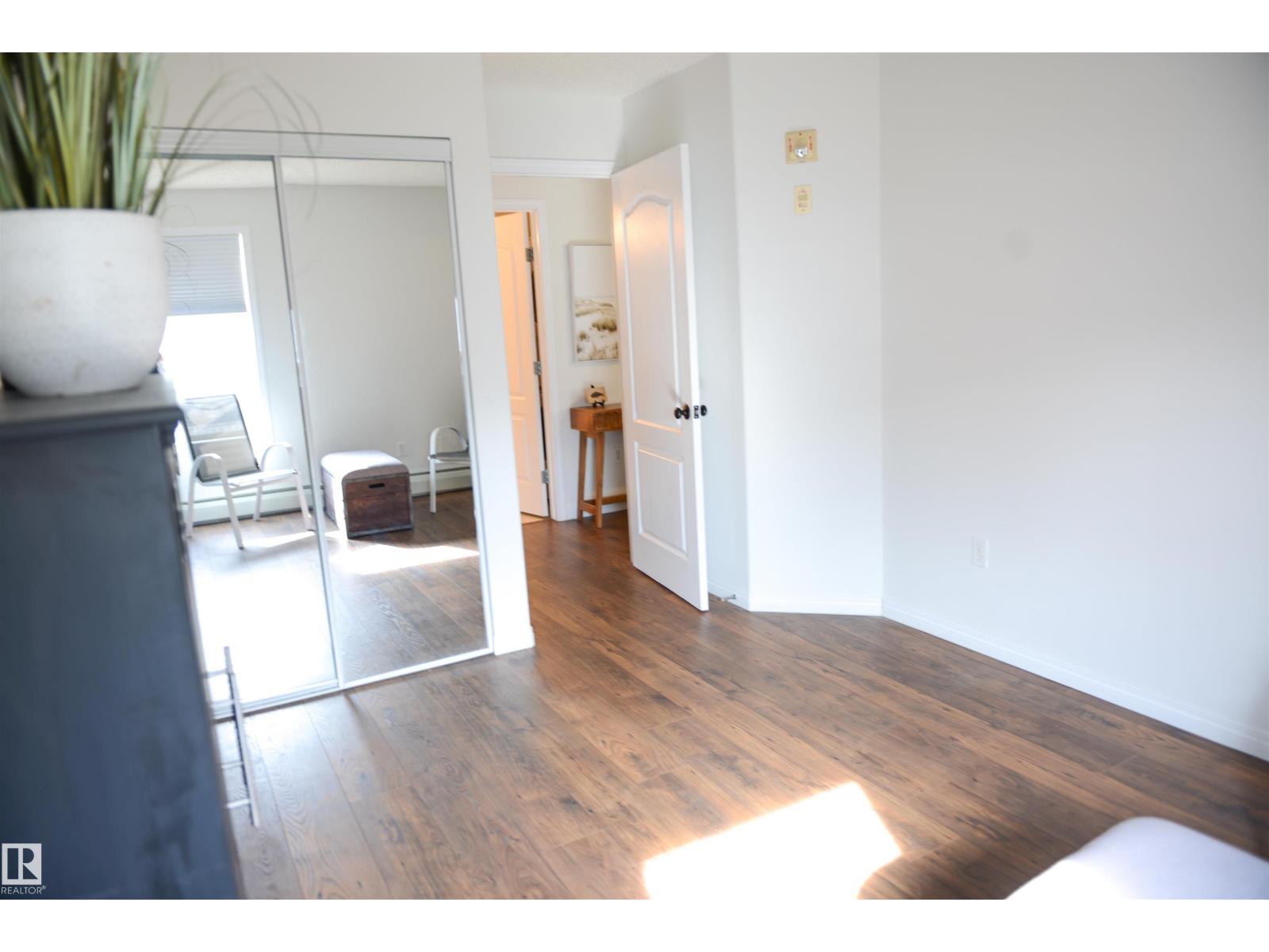 #114 155 EDWARDS DR SW - 18
