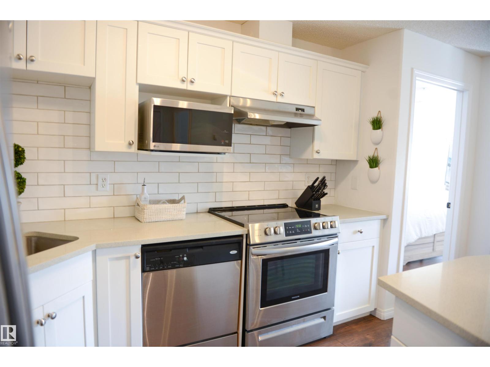 #114 155 EDWARDS DR SW - 8