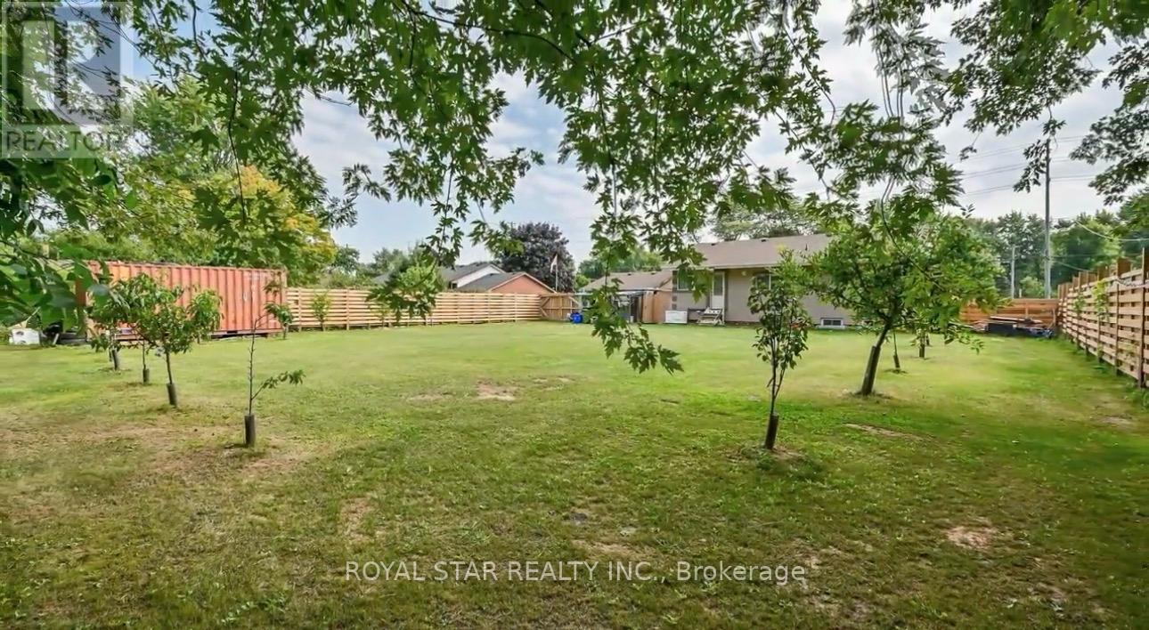 6540 TWENTY ROAD E - 47