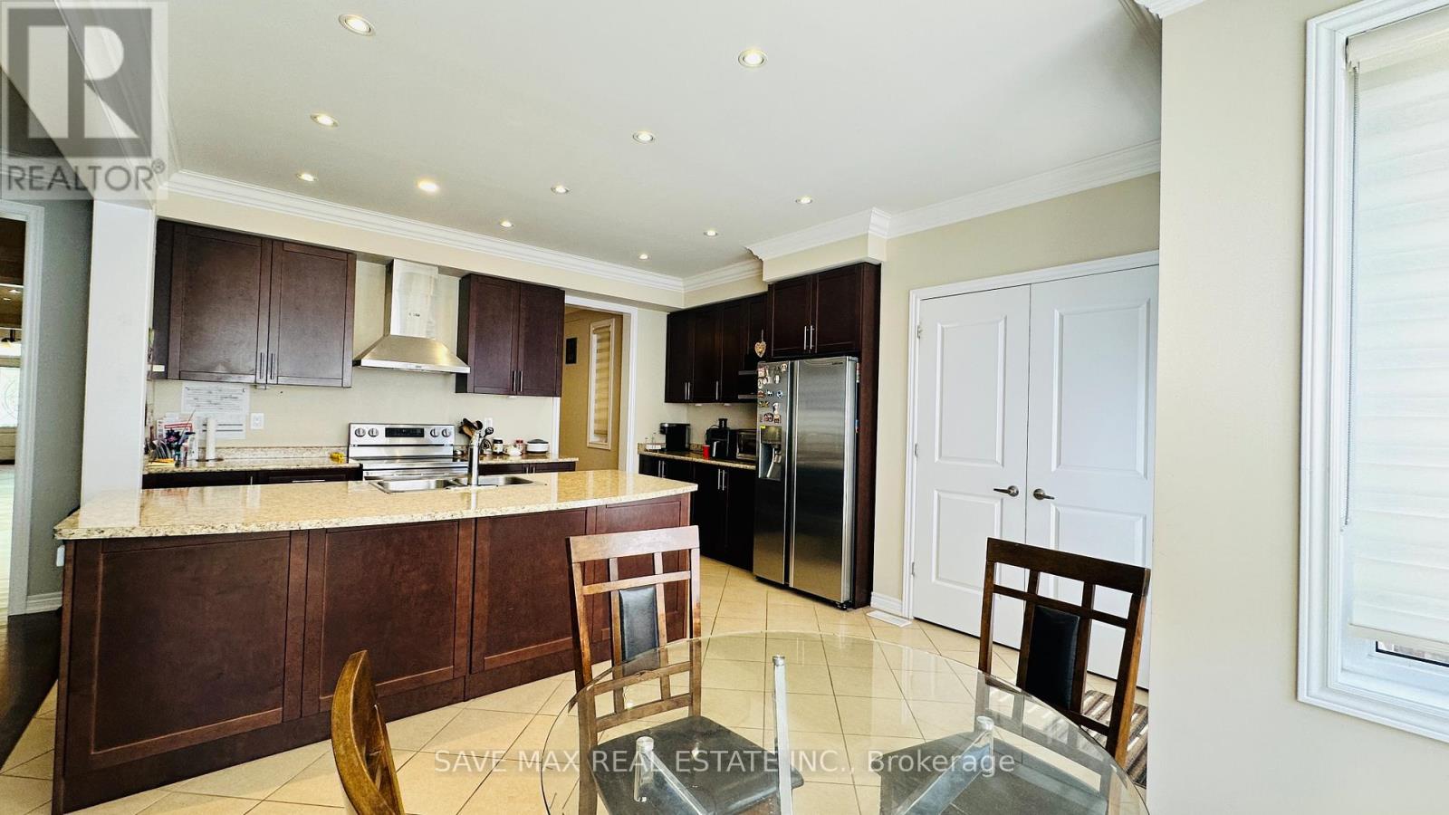 25 SWANTON ROAD - 21