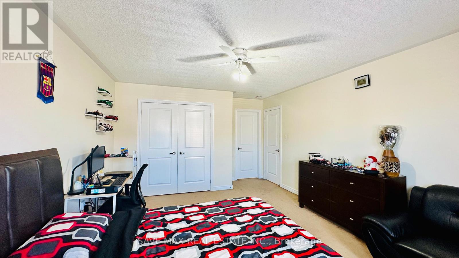 25 SWANTON ROAD - 36