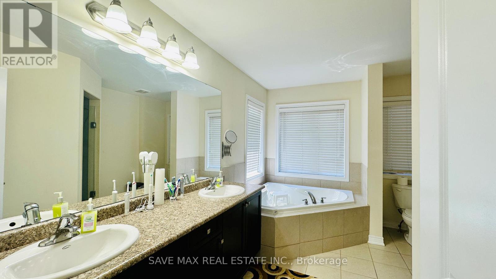 25 SWANTON ROAD - 27