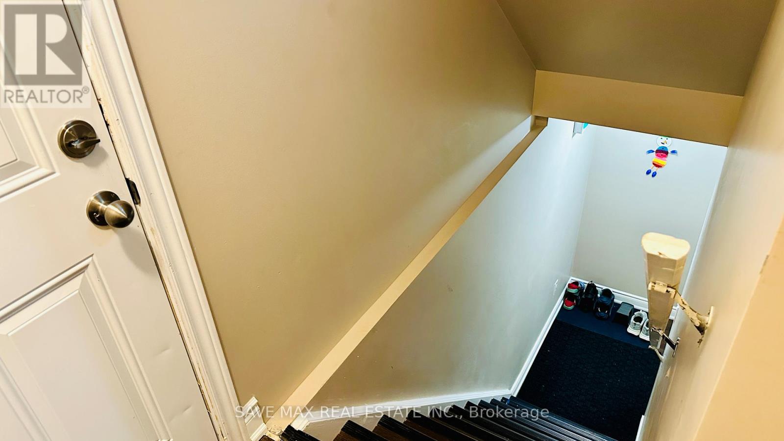 25 SWANTON ROAD - 42