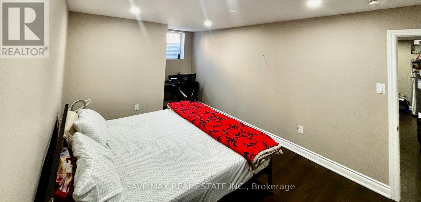 25 SWANTON ROAD - 49