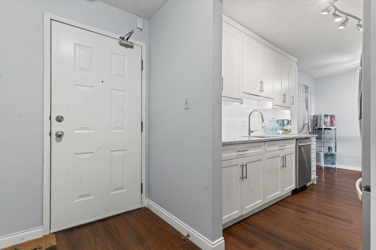 103 2567 VICTORIA STREET, Abbotsford