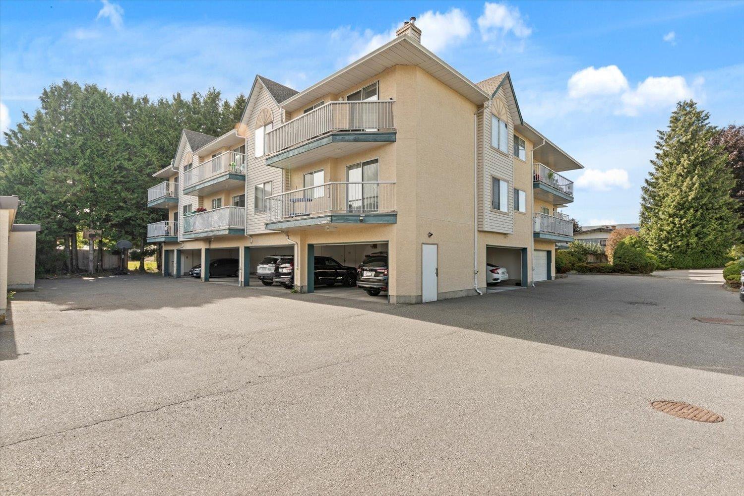 103 2567 VICTORIA STREET, Abbotsford