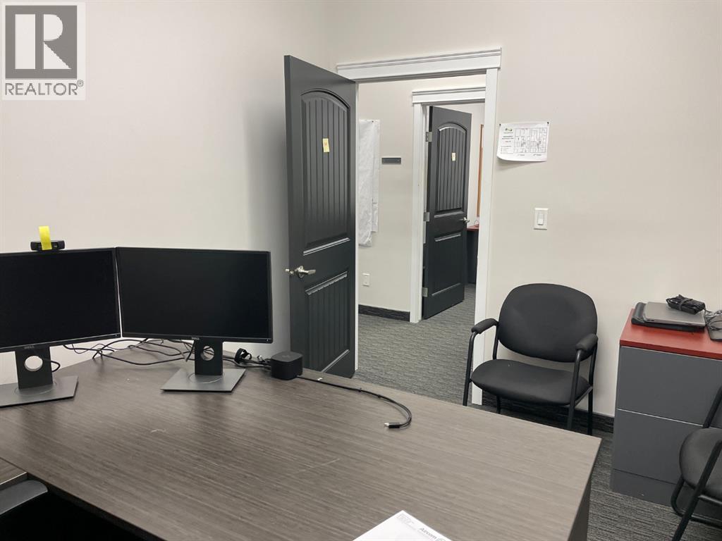 10920 84 Avenue - Photo 14