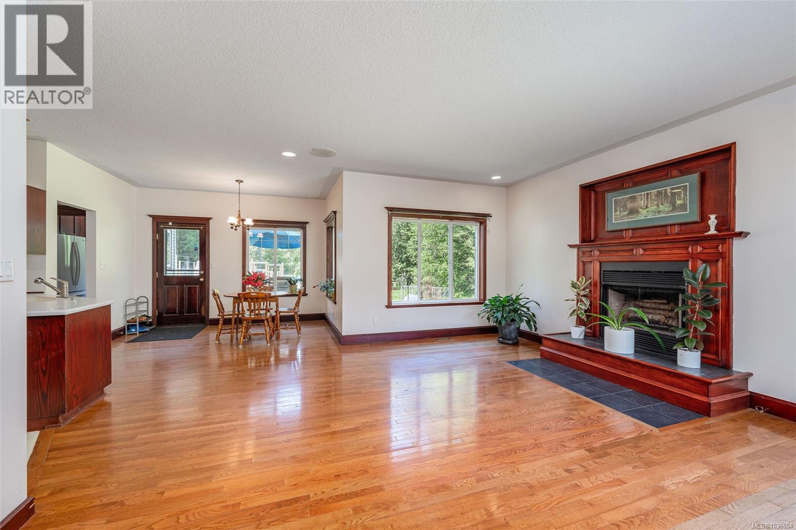 1520 Lazo Lane - 24