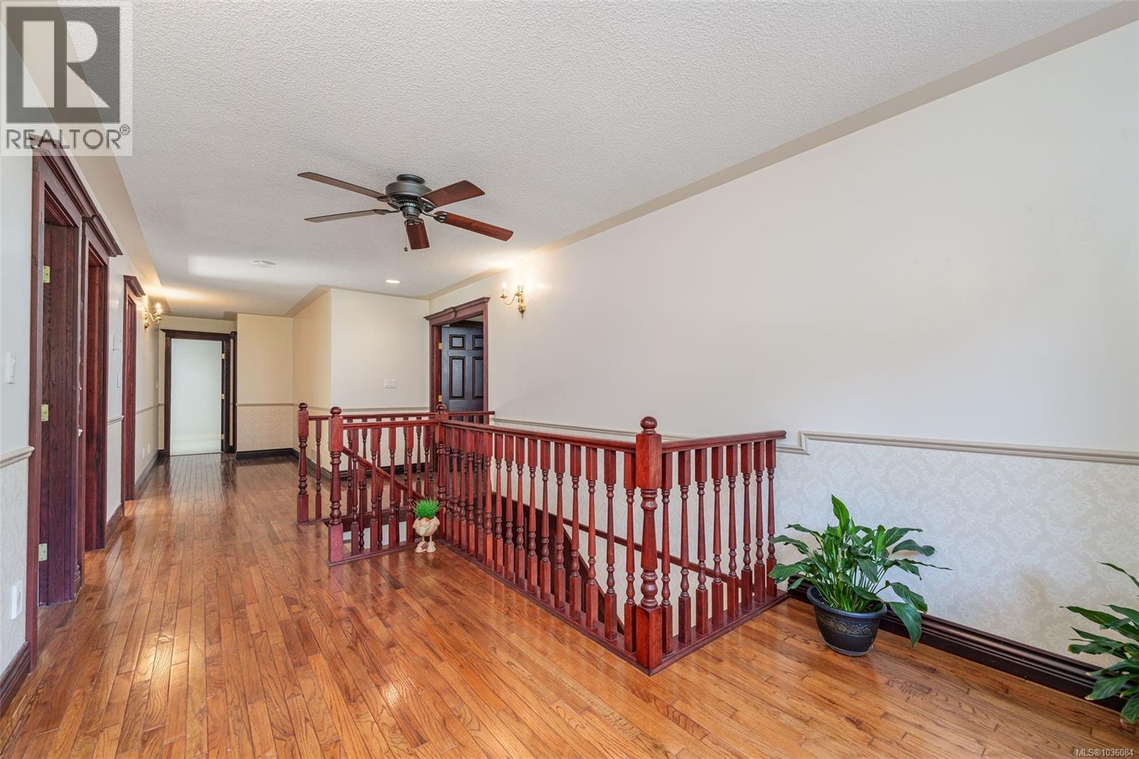 1520 Lazo Lane - 35