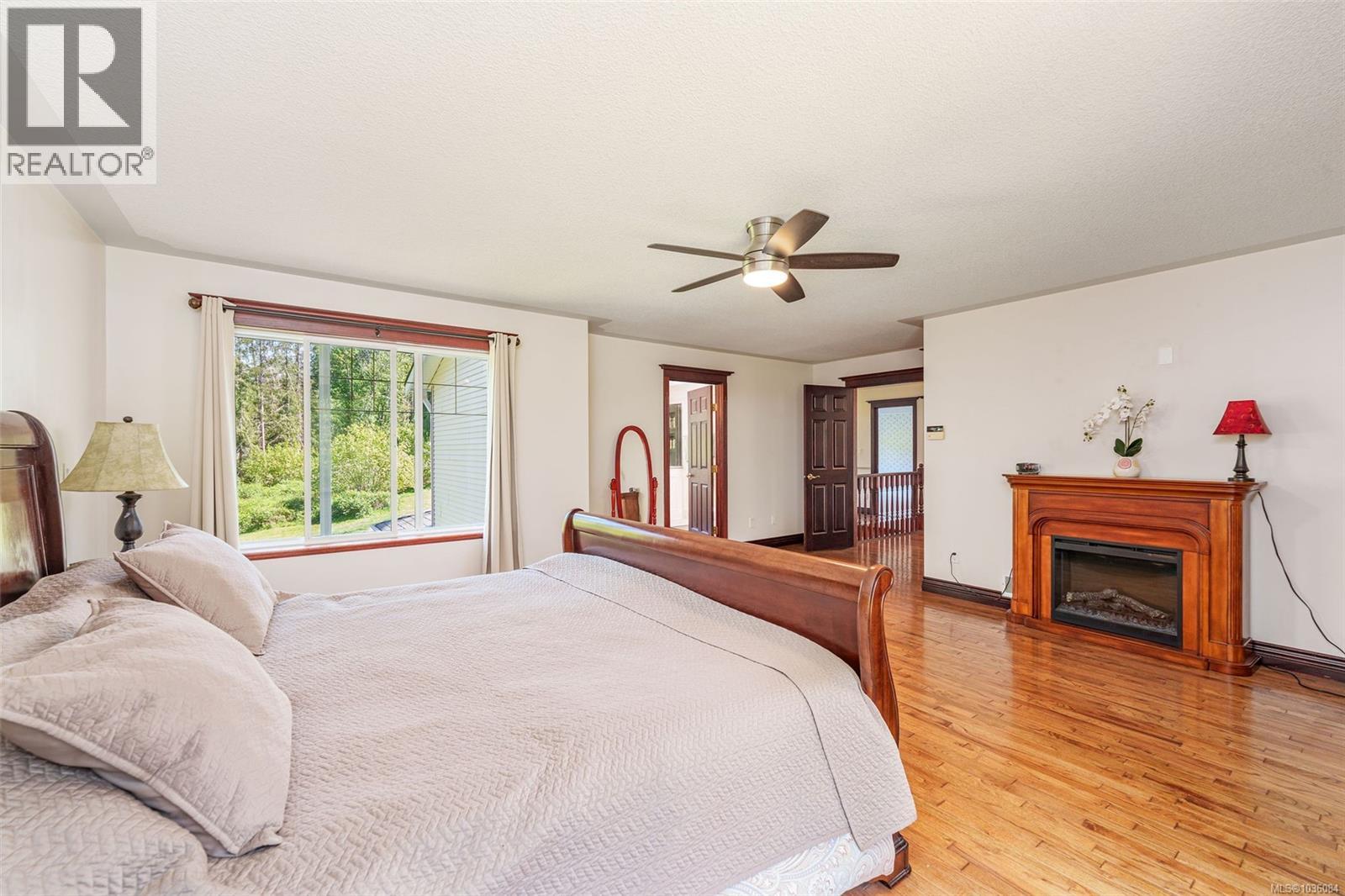 1520 Lazo Lane - 38
