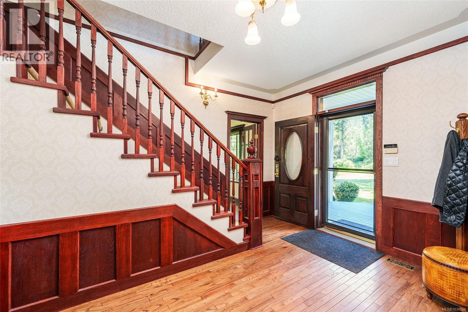1520 Lazo Lane - 11