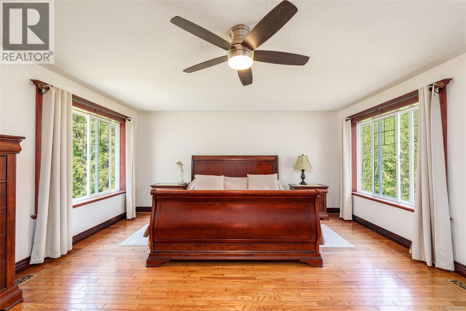 1520 Lazo Lane - 37