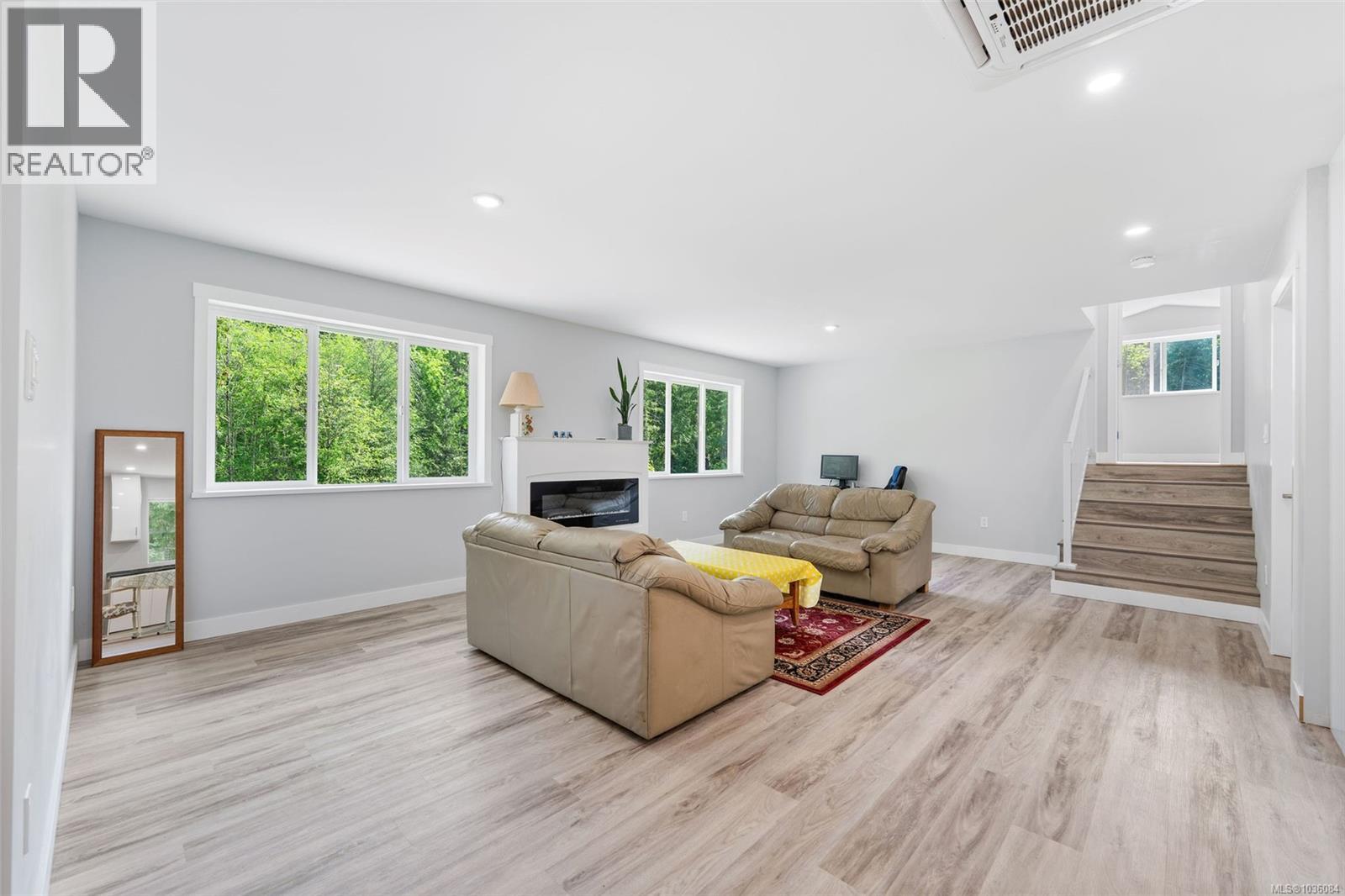1520 Lazo Lane - 65