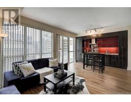 1608 - 300 Front Street W, Toronto, ON M5V0E9 Photo 9