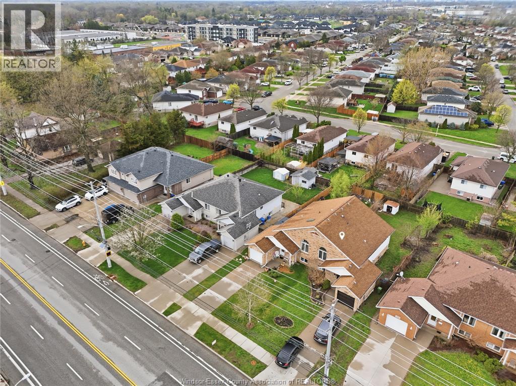 724 CABANA ROAD East - 3