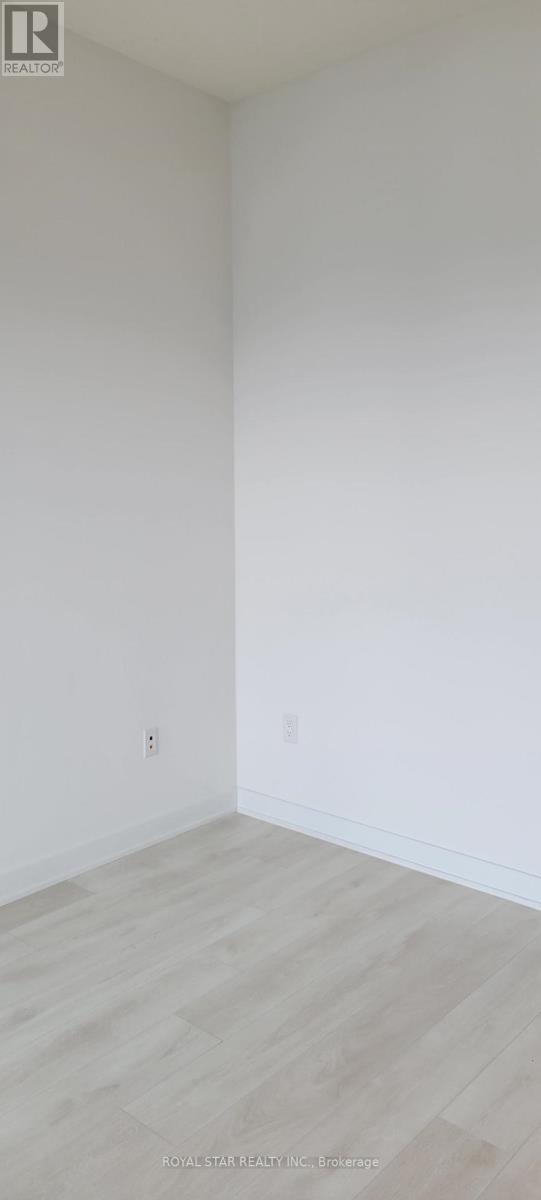 #3206 130 RIVER STREET - 20