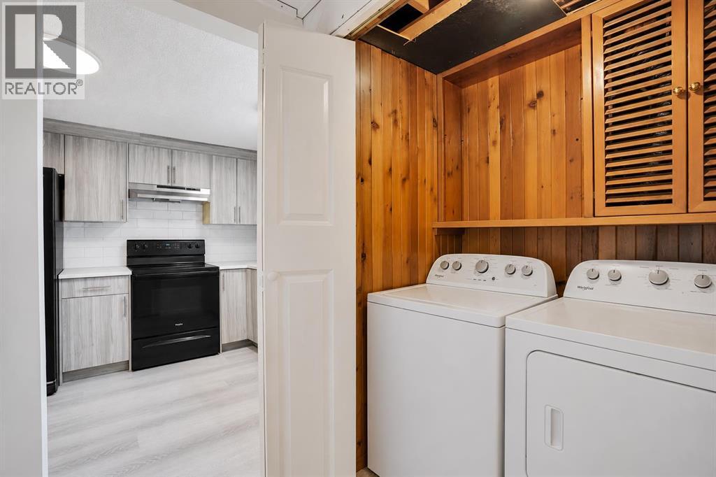 3935 14 Avenue NE - 37